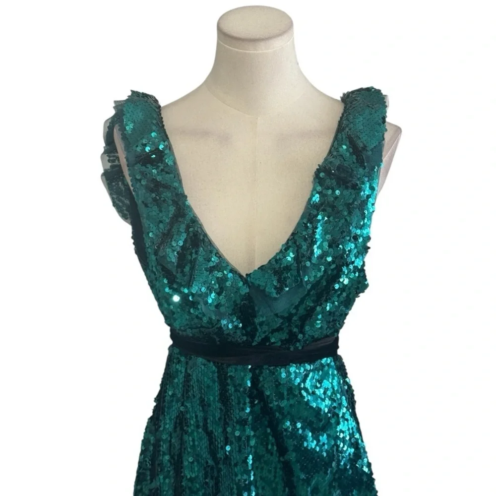 FREE PEOPLE‎ FP Green Sequin Siren Dress Mini Velvet Belt Size 8 Party Cocktail